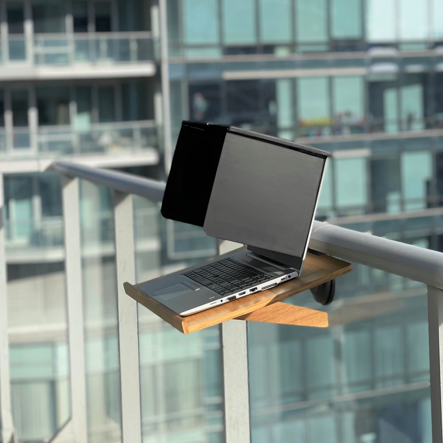 floating desk balcony